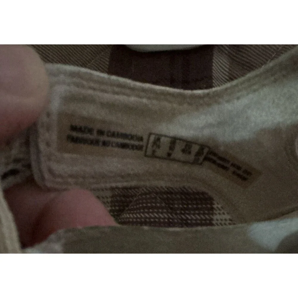 Clarks - Picture 9 of 9